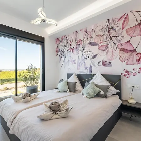 Exclusive Modern Villa *