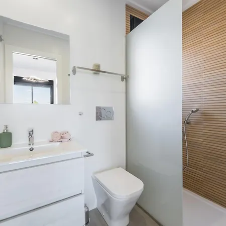 Exclusive Modern
